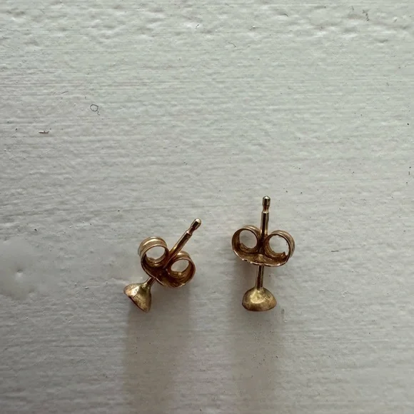 Wwake Wisp Collection Bowl Earrings (small) - Picture 7 of 13